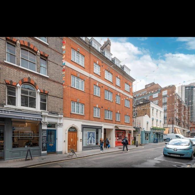 The Mayfair Large Snug London Bagian luar foto